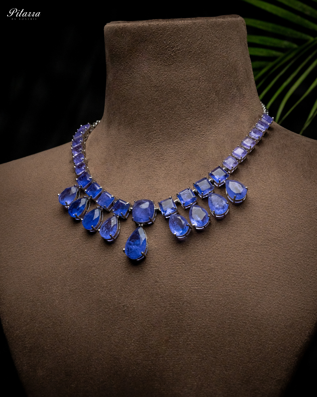 Pitarra Blue Crystal Necklace Set