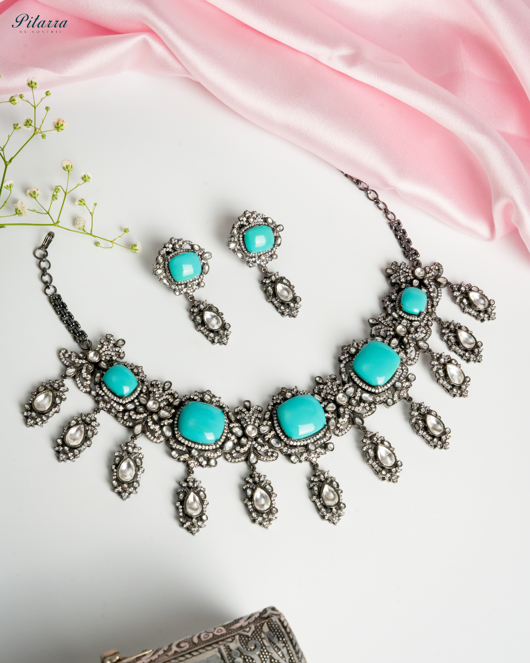 Turquoise Blue Royal Kundan Necklace Set